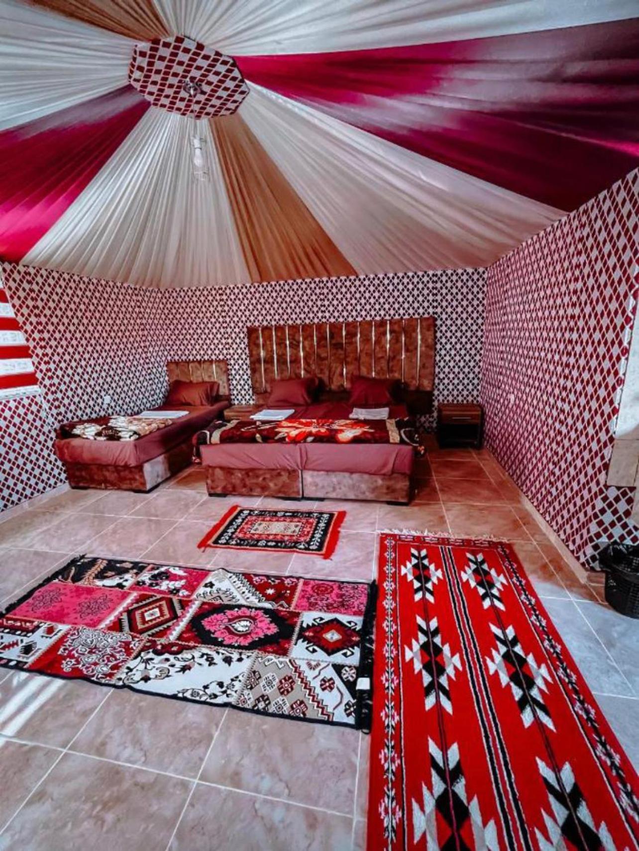 Rum Magic Luxury Camp Wadi Rum Esterno foto