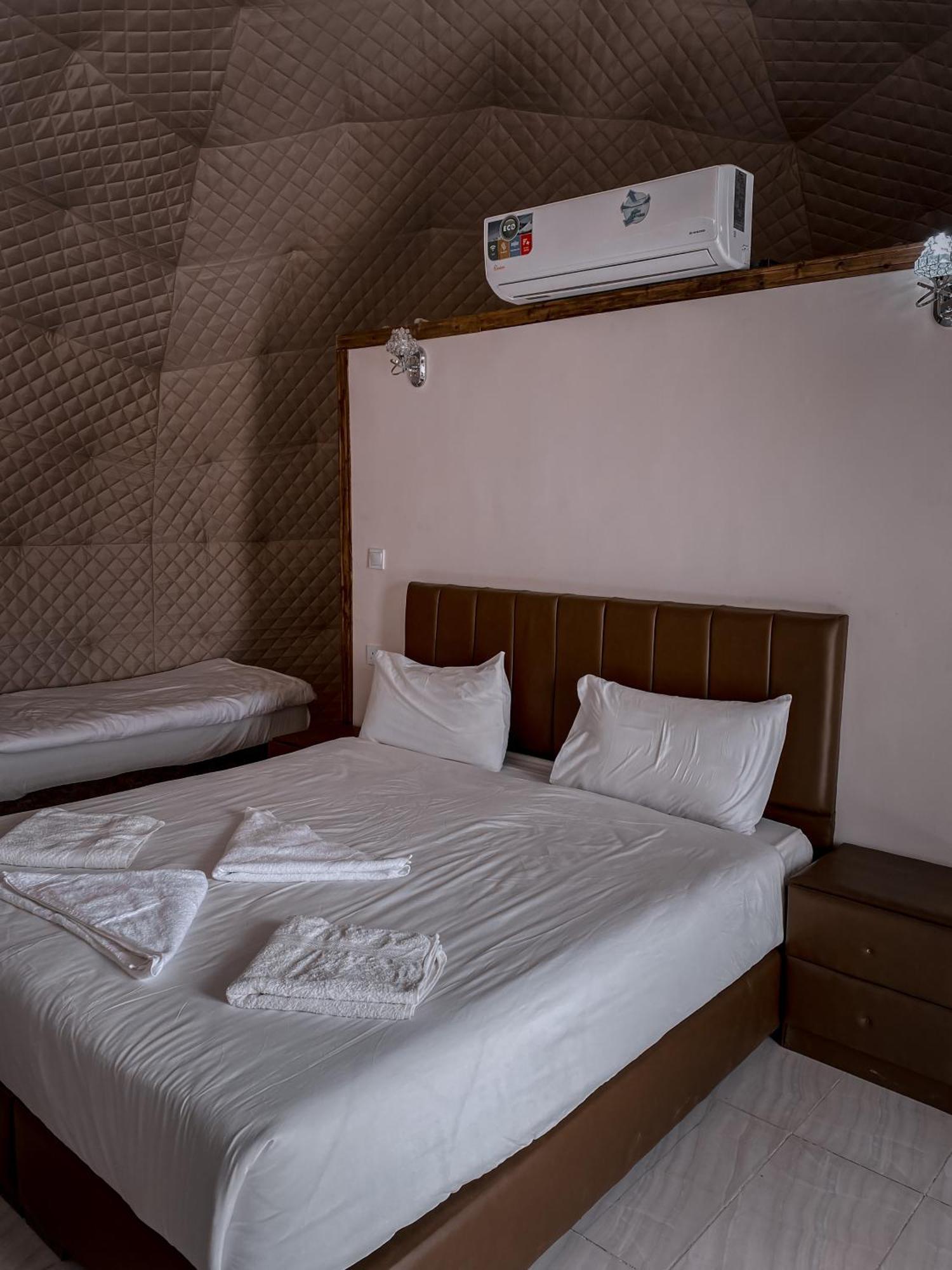 Rum Magic Luxury Camp Wadi Rum Esterno foto